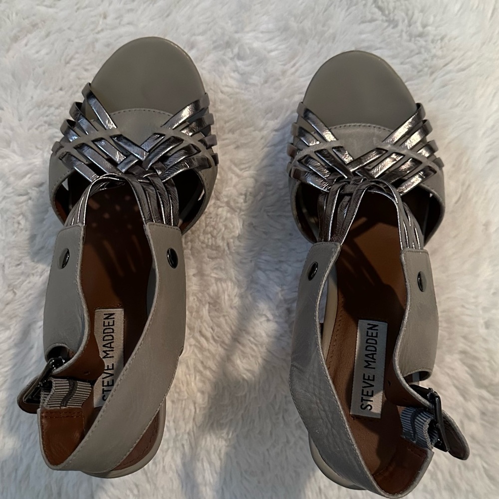 Steve Madden Turnpyke Wedge